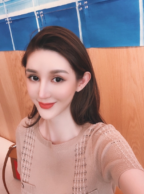 张婉婷的第一张照片--安溪婚介网