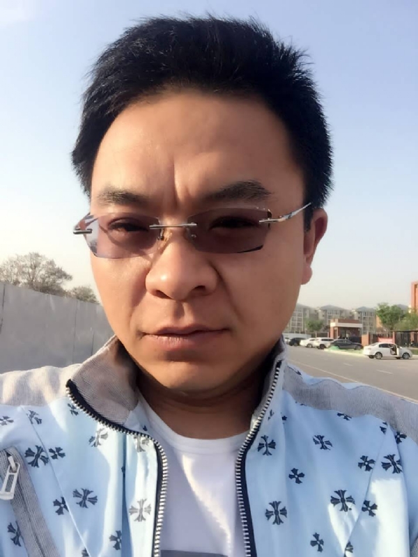 执着的等待的第一张照片--安溪婚介网