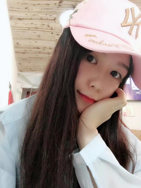 丹丹的第一张照片--安溪婚介网