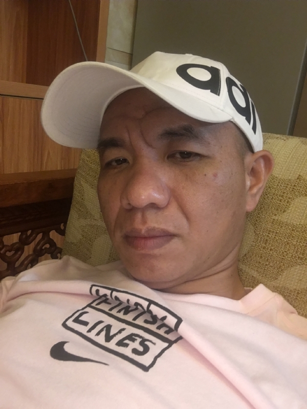 坚持到底的第一张照片--安溪婚介网