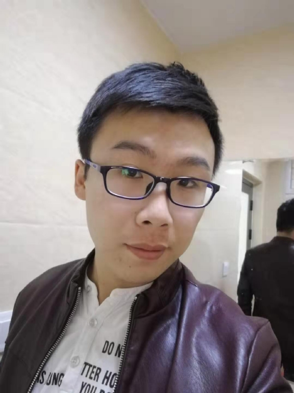 白色的纷飞雪夜的第一张照片--安溪婚介网