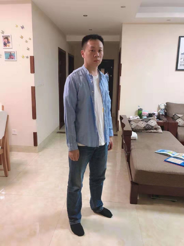 以勒的第一张照片--安溪婚介网