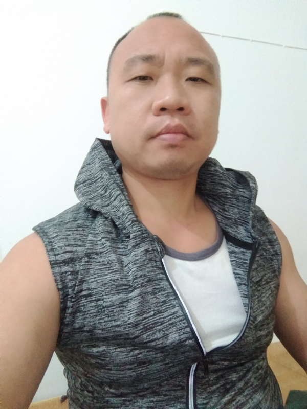 whm的第一张照片--安溪婚介网