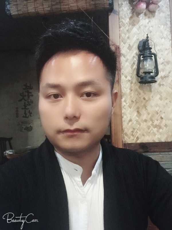 亦初的第一张照片--安溪婚介网
