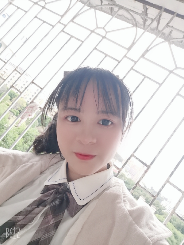倩倩的第一张照片--安溪婚介网