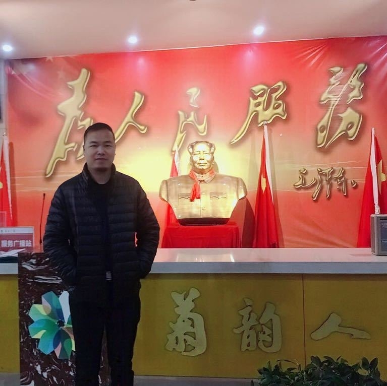 哥币老罗的第一张照片--安溪婚介网