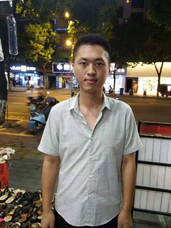 单身的雄鹰的第一张照片--安溪婚介网