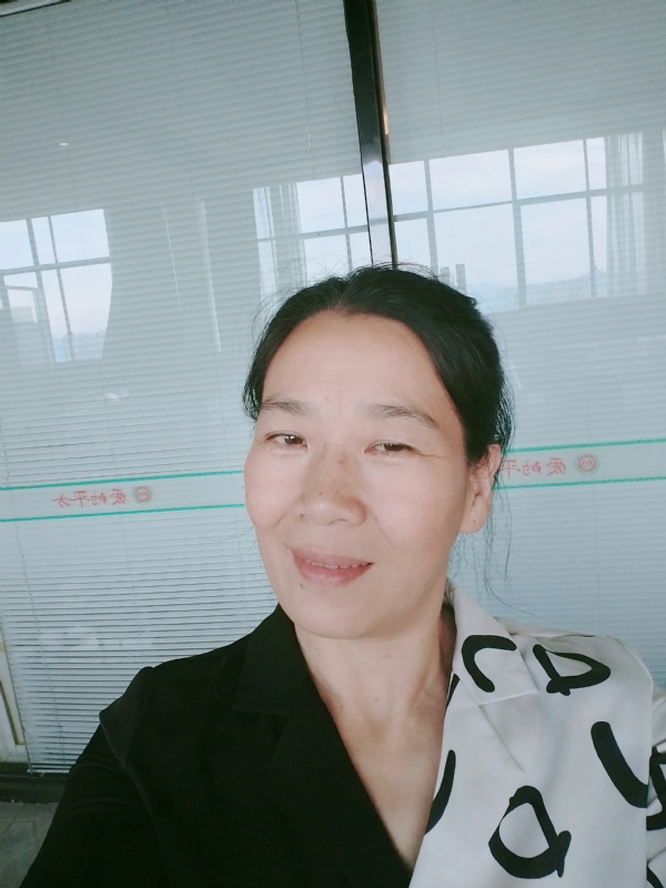 易莲的第一张照片--安溪婚介网