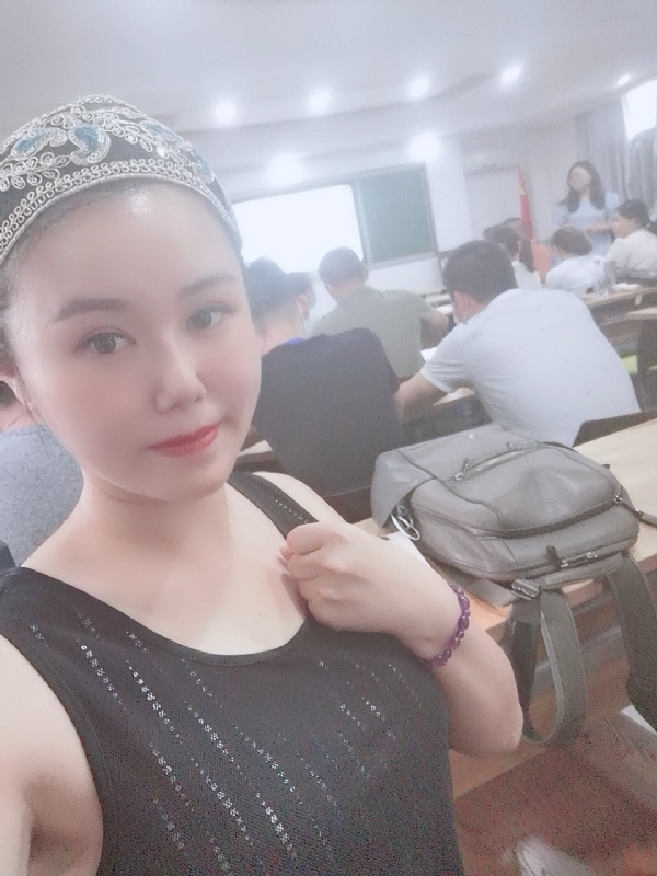 冰欣的第一张照片--安溪婚介网