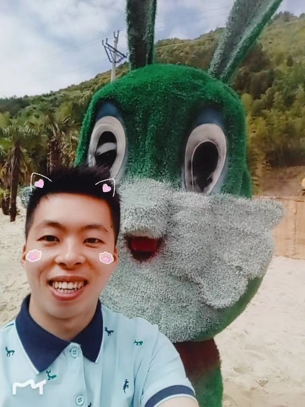 爱就要向前冲的第一张照片--安溪婚介网