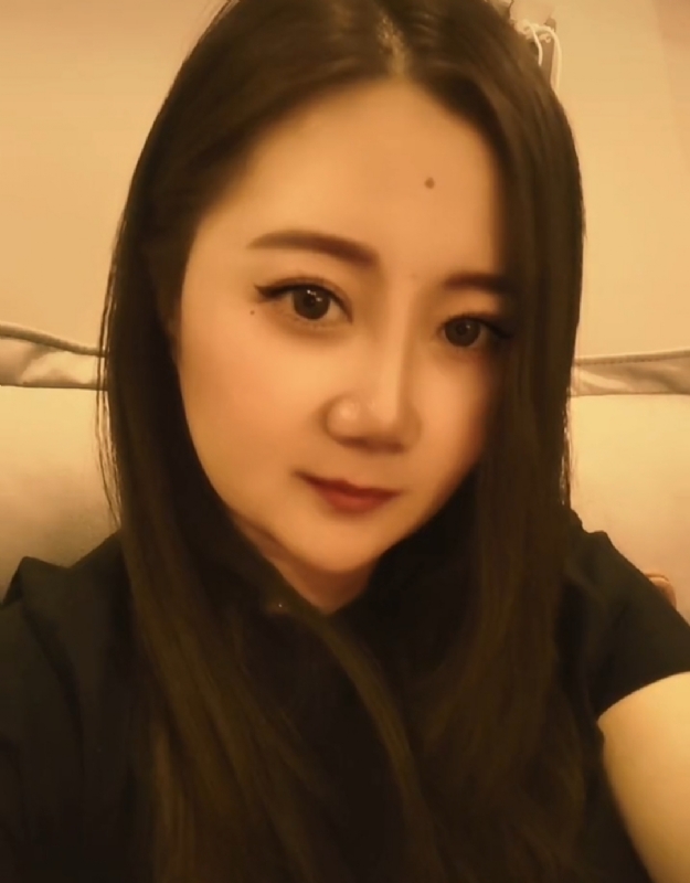 雯雯的第二张照片--安溪婚介网