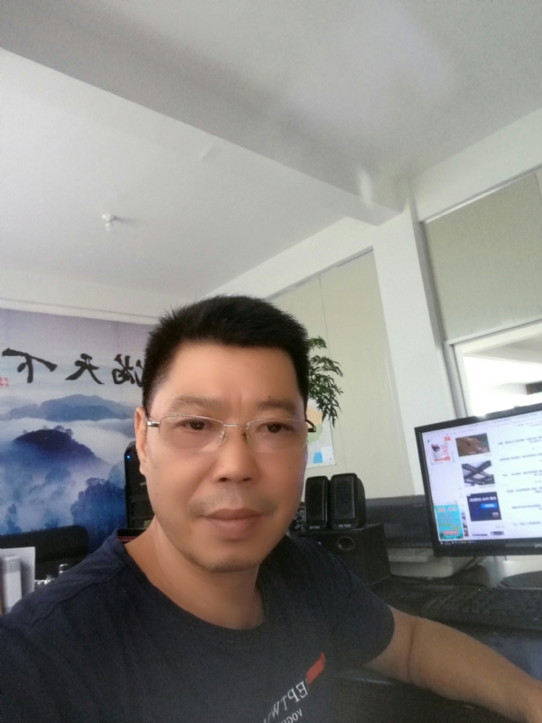 心平气和的第一张照片--安溪婚介网
