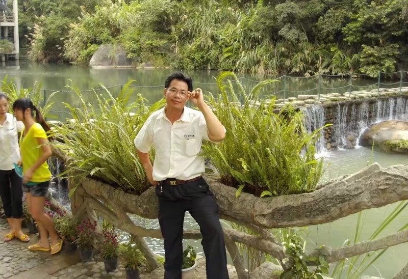 有高度才有格局的第三张照片--安溪婚介网