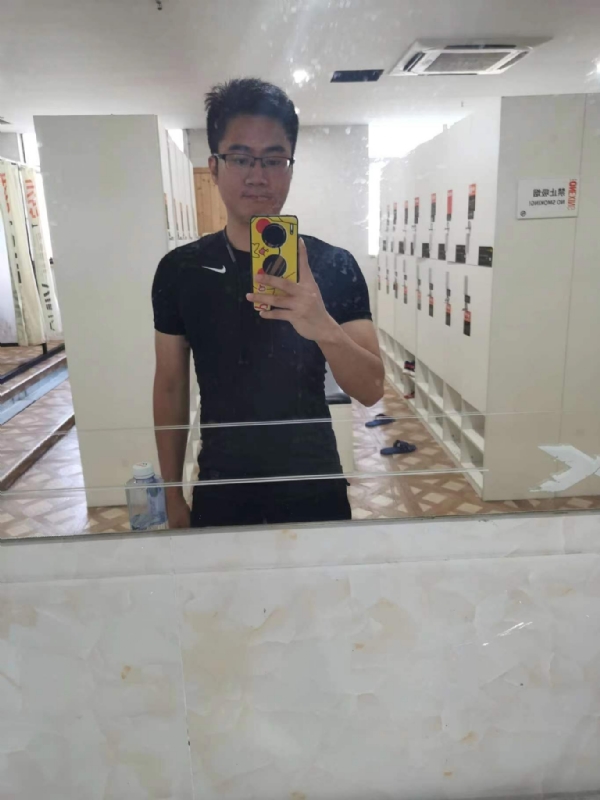 习惯发呆的第一张照片--安溪婚介网