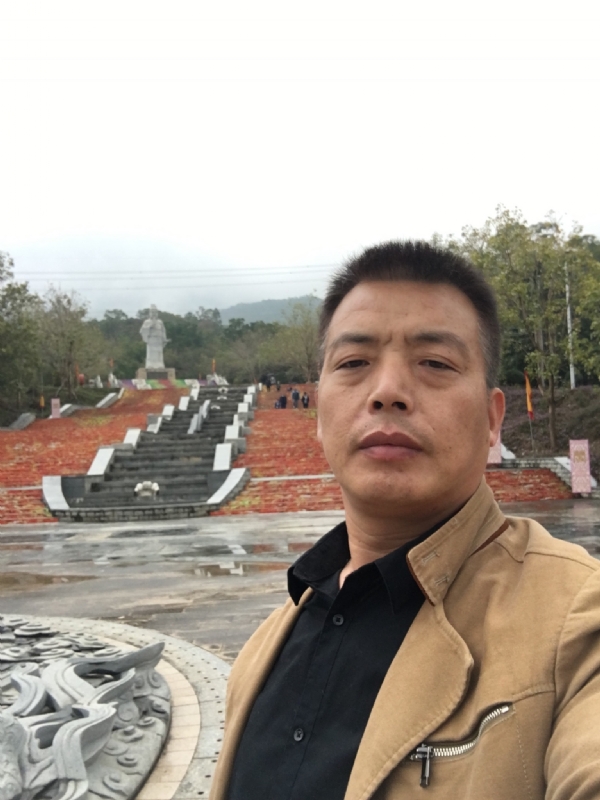 开心的松鼠的第二张照片--安溪婚介网