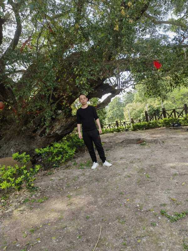 师傅被妖怪吃了的第一张照片--安溪婚介网