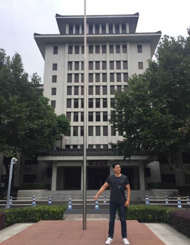加国男人的第三张照片--安溪婚介网