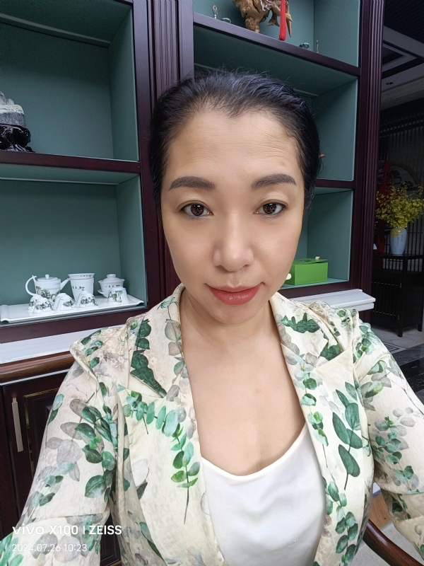仝馨的第三张照片--安溪婚介网