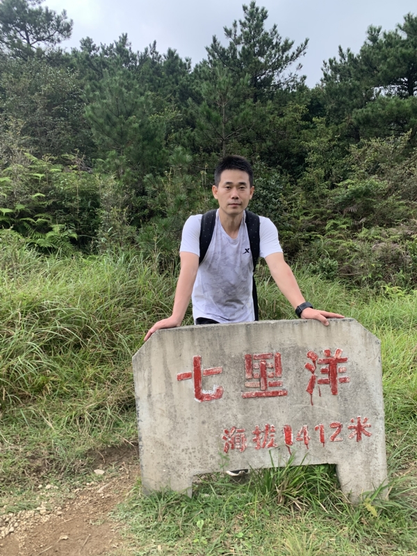 小朱佩奇的第一张照片--安溪婚介网