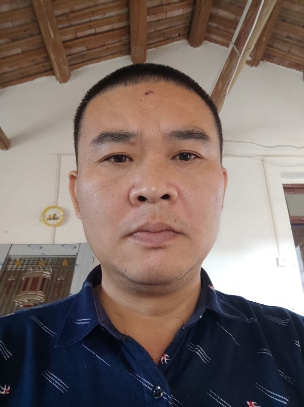 破碎的第一张照片--安溪婚介网